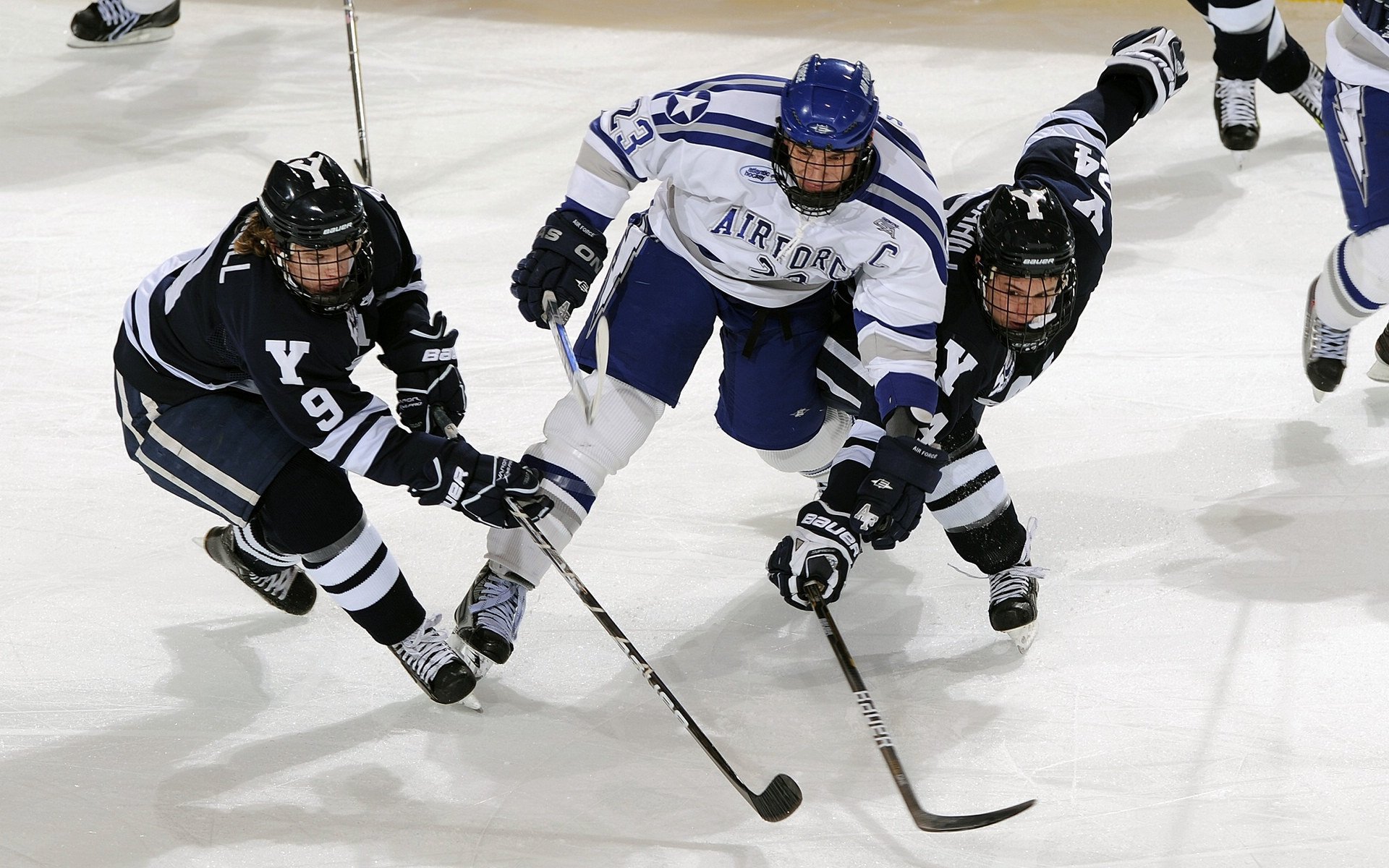德罗赞的终场魔术，当芝加哥的利刃刺穿波士顿的绿墙