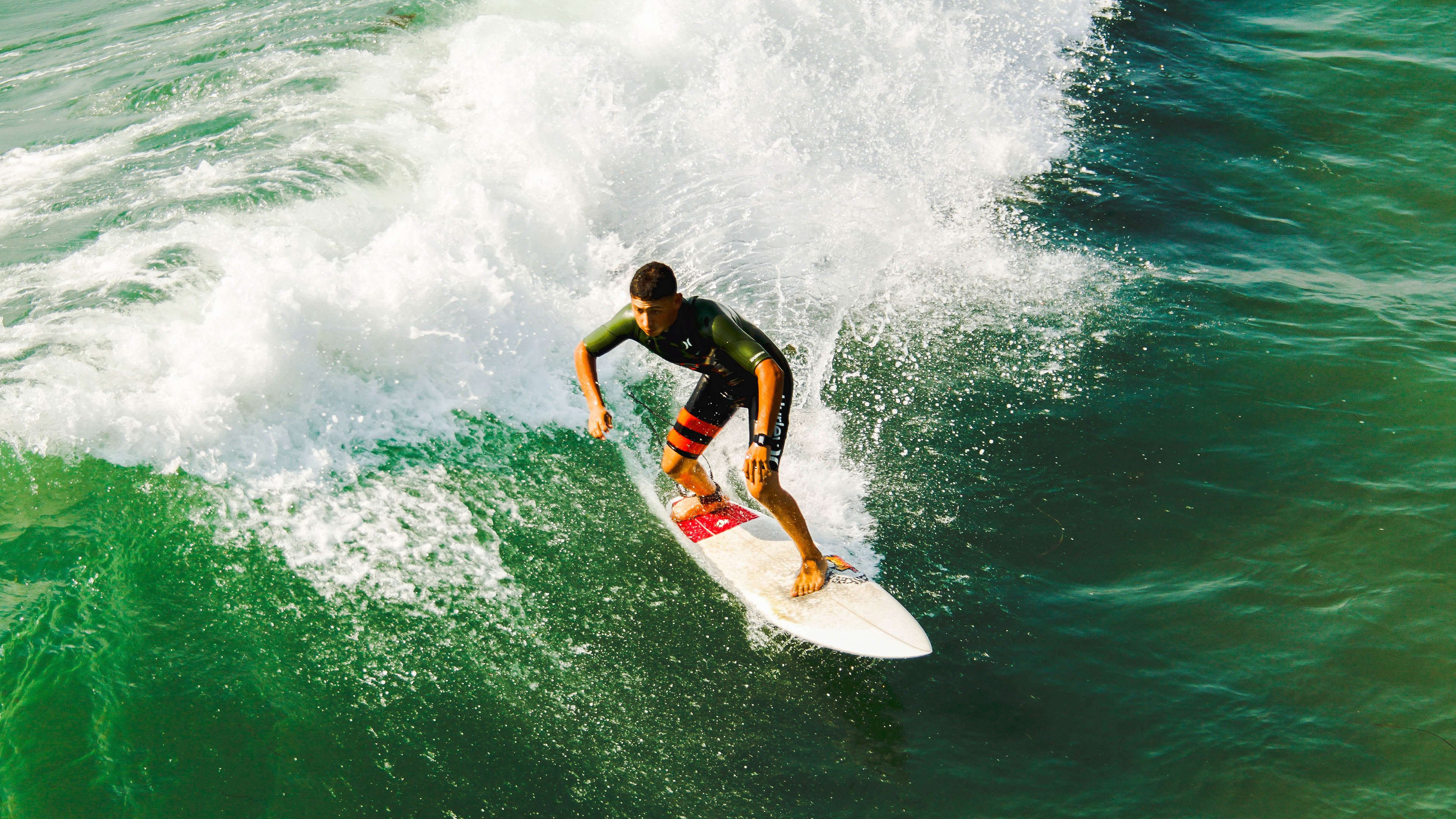 从斯德哥尔摩到成都,当马龙的怒吼点燃瑞典队的翻盘之夜